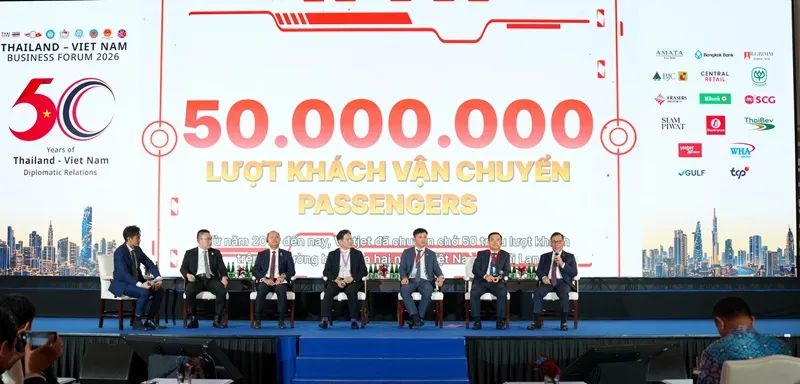 Tại Diễn đàn doanh nghiệp ở Bangkok, Phó Chủ tịch thứ nhất Vietjet Đinh Việt Phương cam kết tiếp tục kế hoạch phát triển tại Thái Lan, khu vực và thế giới Tại Diễn đàn doanh nghiệp ở Bangkok, Phó Chủ tịch thứ nhất Vietjet Đinh Việt Phương cam kết tiếp tục kế hoạch phát triển tại Thái Lan, khu vực và thế giới