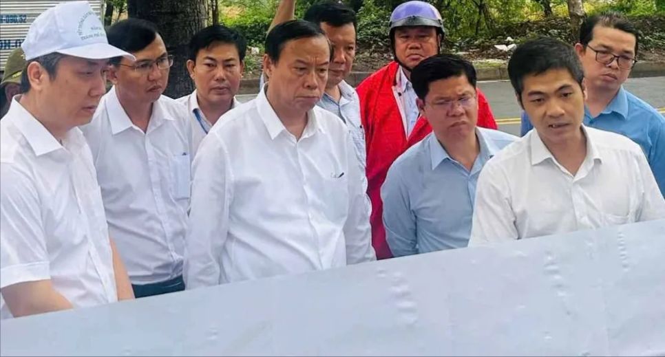 Đồng chí Nguyễn Văn Thọ khảo sát dự án chậm tiến độ Đồng chí Nguyễn Văn Thọ khảo sát dự án chậm tiến độ