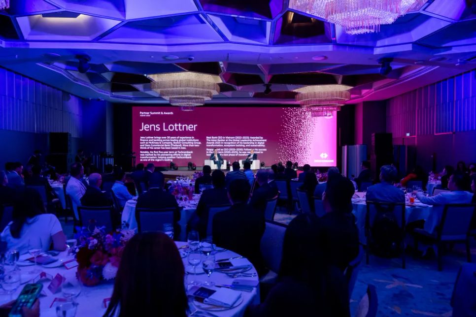CEO Jens Lottner: Đưa AI thành năng lực vận hành tại Techcombank