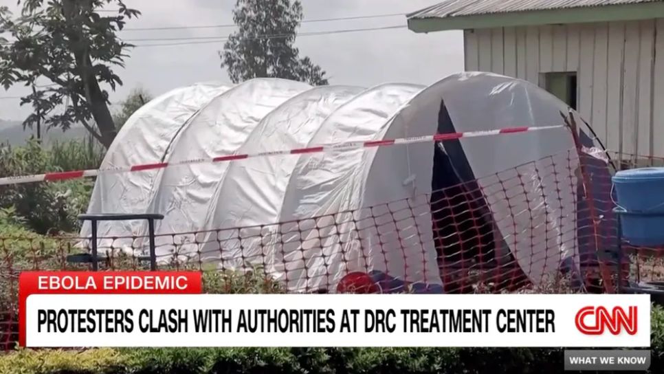 Bạo lực đã bùng phát tại các trung tâm điều trị.Ảnh : CNN