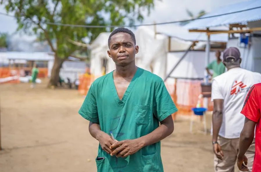EU phân bổ 15 triệu euro viện trợ nhân đạo để ứng phó với dịch Ebola bùng phát tại Cộng hòa Dân chủ Congo và Uganda. Ảnh : WWP