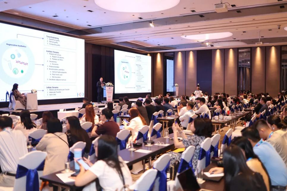 Các đại biểu tham dự hội nghị Các đại biểu tham dự hội nghị