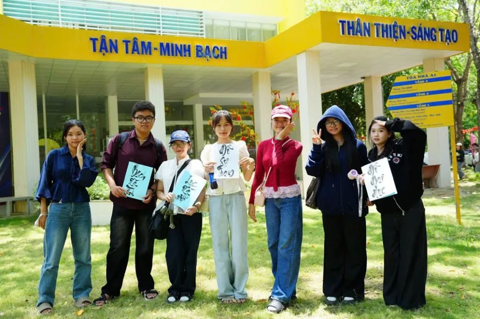 Đại học Trà Vinh miễn học phí năm nhất 13 ngành, tăng mạnh học bổng tuyển sinh 2026
