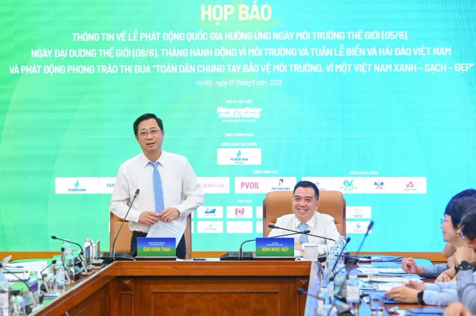 Phó Chủ tịch Ủy ban Trung ương MTTQ Việt Nam Cao Xuân Thạo phát biểu tại cuộc họp báo. Ảnh: HỒNG THẮM