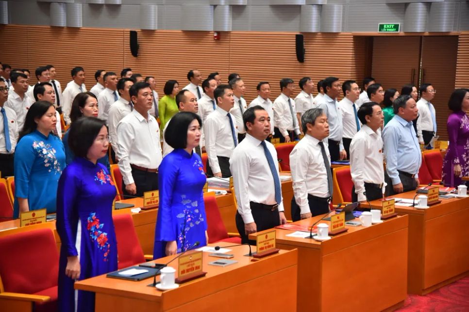 Hà Nội hỗ trợ người dân chuyển đổi sang phương tiện xanh