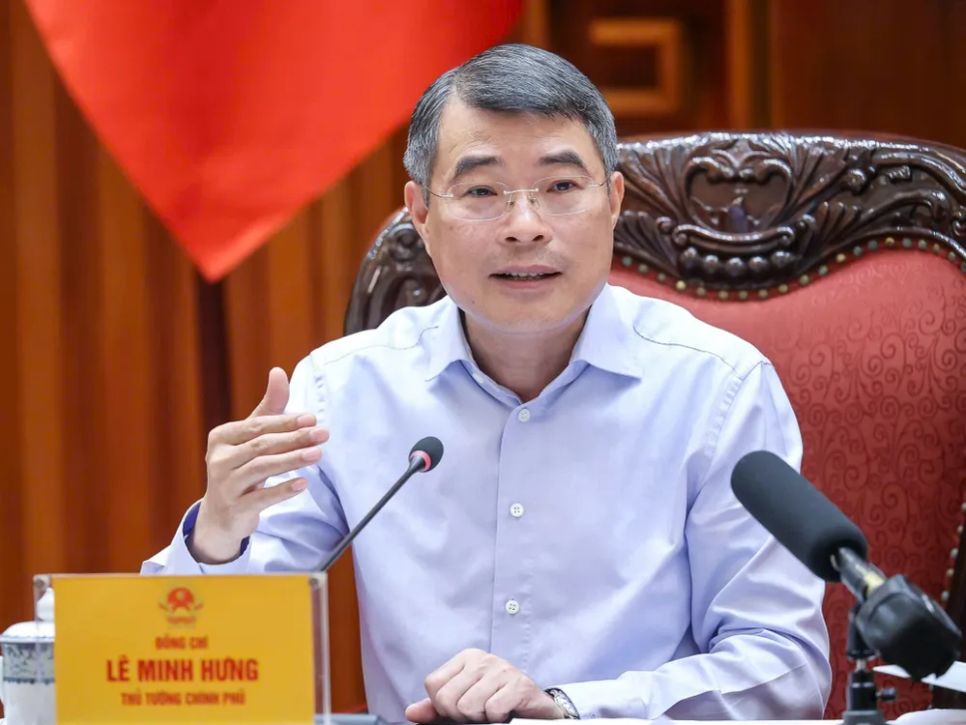 Thủ tướng Lê Minh Hưng chủ trì cuộc họp về việc tiếp tục triển khai hoạt động của TTTC tại Việt Nam, chiều 2-6. Ảnh: VIẾT CHUNG
