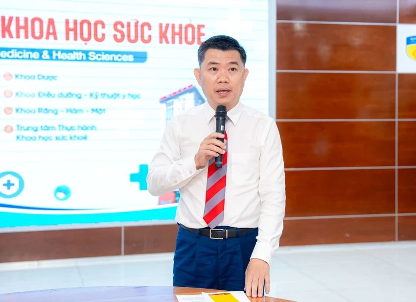 PGS.TS.BS.TTƯT Nguyễn Thanh Hiệp được bổ nhiệm giữ chức Hiệu trưởng Trường Y và Sức khỏe HUTECH