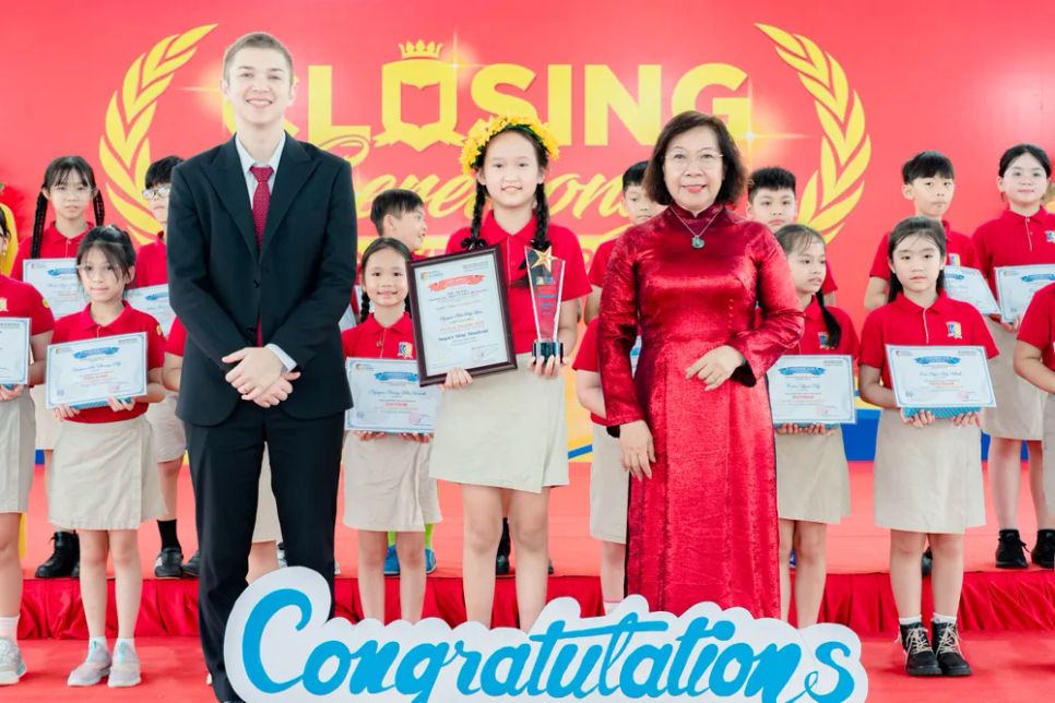 Niềm kiêu hãnh tại Royal School Niềm kiêu hãnh tại Royal School