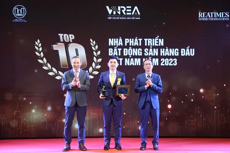T&T Group từng nhận giải Top 10 Nhà phát triển BĐS hàng đầu Việt Nam năm 2023