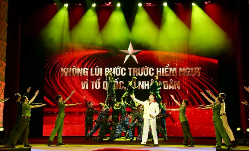 Tiết mục ca múa 