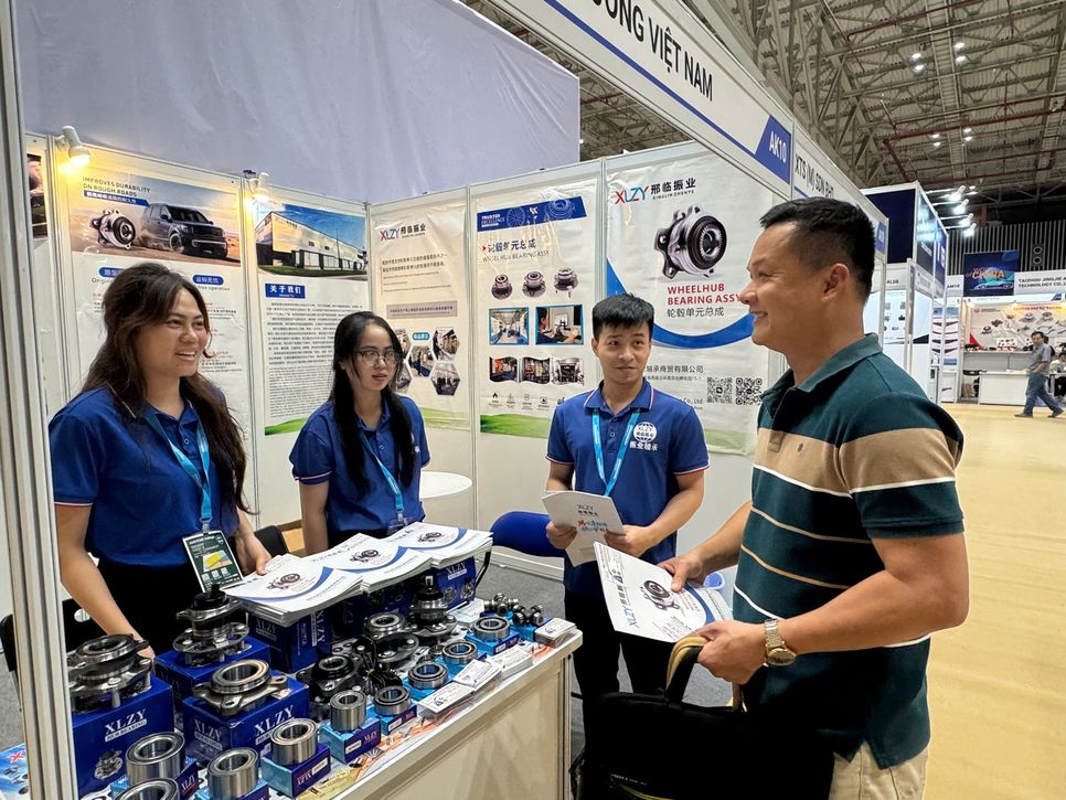 Chuyển đổi xe năng lượng mới thúc đẩy tái cấu trúc ngành ô tô Chuyển đổi xe năng lượng mới thúc đẩy tái cấu trúc ngành ô tô