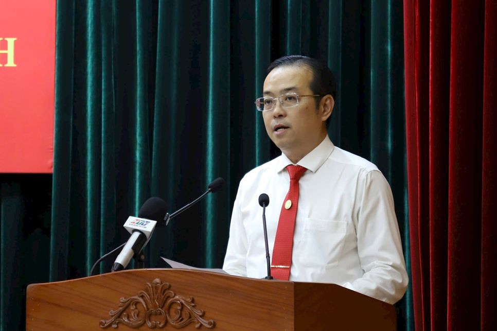 Tổng giám đốc Báo và Phát thanh, Truyền hình TP.HCM Lê Văn Minh phát biểu Tổng giám đốc Báo và Phát thanh, Truyền hình TP.HCM Lê Văn Minh phát biểu