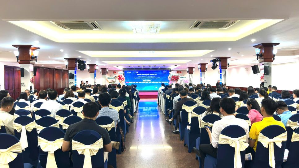 Toàn cảnh hội thảo - Ảnh: Hoàng Chương