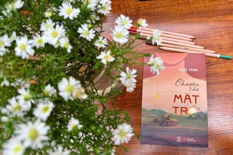Ra mắt cuốn tiểu thuyết viết trên điện thoại của nhà báo Ngọc Trần