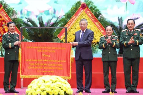 Thi đua để tạo đột phá mới trong xây dựng quân đội cách mạng
