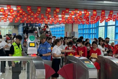 Đường sắt Cát Linh-Hà Đông mở rộng thử nghiệm dùng căn cước công dân thay vé tàu