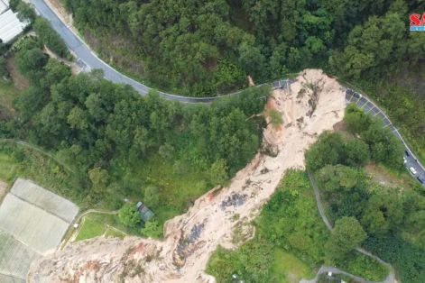 Công bố tình trạng khẩn cấp về hạ tầng giao thông miền Trung - Tây Nguyên