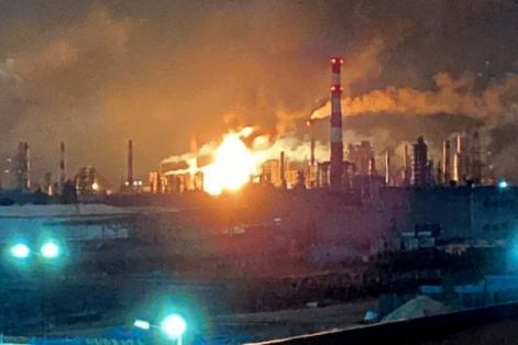 Nga, Ukraine tấn công các thành phố trọng điểm