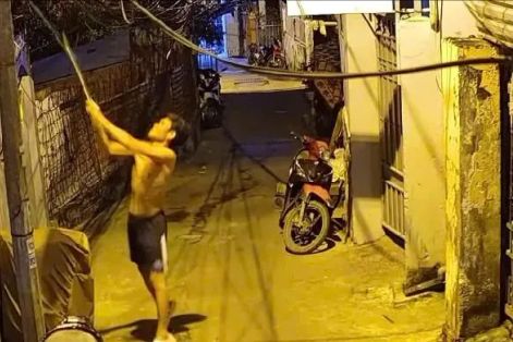 Khánh Hòa: Khởi tố đối tượng đập phá camera an ninh của công an