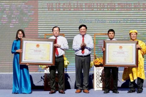 Đồng Tháp đón nhận 2 Di sản văn hóa phi vật thể quốc gia