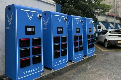 TP.HCM ban hành hướng dẫn lắp đặt tủ đổi pin xe máy điện trên vỉa hè