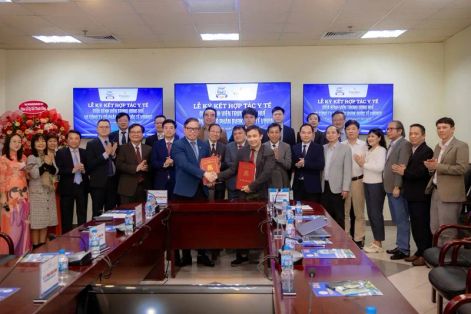 Vinmec ký kết hợp tác toàn diện Bệnh viện Trung ương Huế