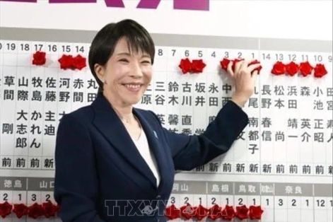 Liên minh cầm quyền Nhật Bản thắng lớn bầu cử Hạ viện