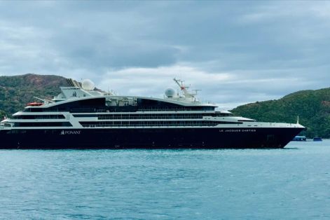 Đặc khu Côn Đảo, TPHCM đón chuyến tàu khách quốc tế đầu tiên trong năm 2026