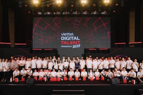 Viettel khởi động 2 chương trình tìm kiếm tài năng trẻ, phát triển công nghệ lõi
