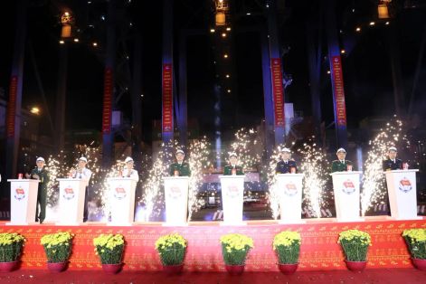 Binh đoàn 20 - Tổng công ty Tân Cảng Sài Gòn phát lệnh làm hàng đầu xuân Bính Ngọ 2026