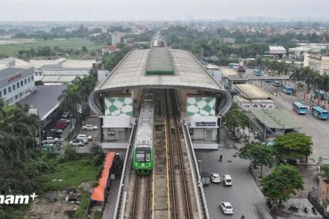 Xuyên đêm trên những chuyến tàu metro