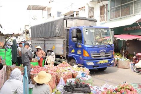 Ngân hàng gia tăng hỗ trợ hộ kinh doanh chuyển đổi số