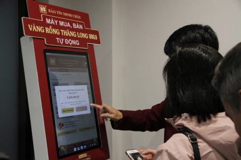 Người mua vàng ngày Vía Thần tài lỗ nặng sau 1 ngày