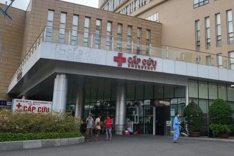 TPHCM: 6 người nghi ngộ độc sau khi ăn bánh mì