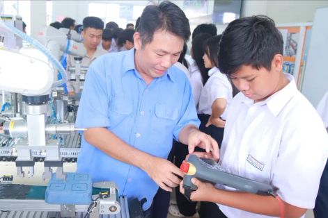 Đột phá phân luồng học sinh vào trường nghề