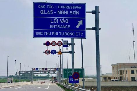 Hơn 10.000 giao dịch sau 10 giờ thu phí 5 đoạn đường cao tốc Bắc - Nam