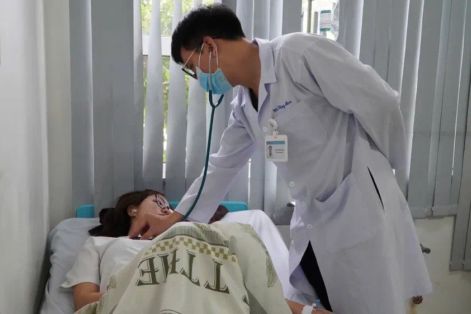 Thêm 48 người nhập viện trong vụ nghi ngộ độc liên quan bánh mì ở Vũng Tàu