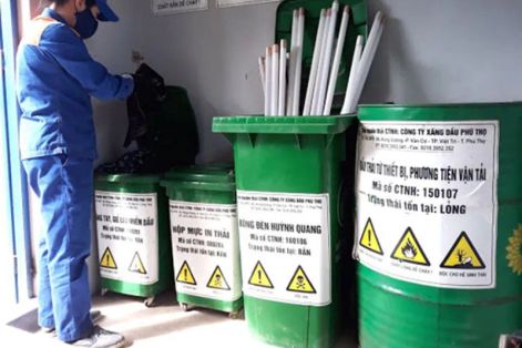 TPHCM tăng cường giám sát dữ liệu quan trắc nguồn thải tự động, liên tục