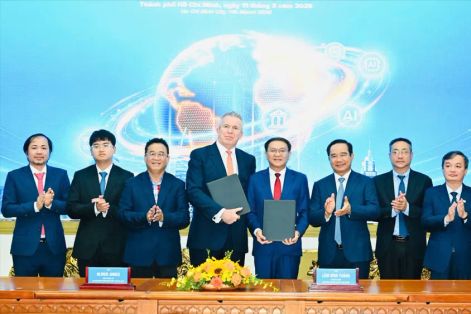 TPHCM ký kết hợp tác phát triển trung tâm dữ liệu AI vốn đầu tư 2,1 tỷ USD