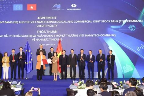 Techcombank và EIB tài trợ 200 triệu EUR thúc đẩy tín dụng xanh tại Việt Nam