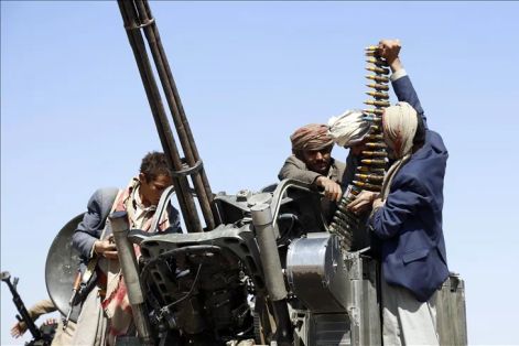 Lực lượng Houthi chính thức tham chiến