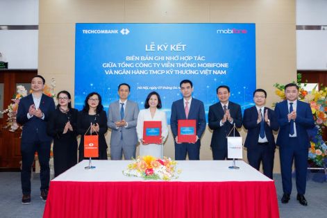 MobiFone và Techcombank ký hợp tác toàn diện
