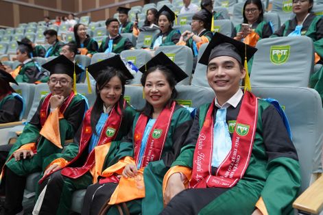 Trường Đại học Y khoa Phạm Ngọc Thạch vinh danh 945 tân khoa sau đại học