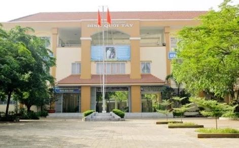 Vụ nhiều học sinh TPHCM nghi ngộ độc: Các trường liên quan đến đơn vị cung cấp suất ăn
