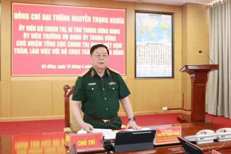 Xây dựng lực lượng vũ trang TP Đà Nẵng vững mạnh toàn diện