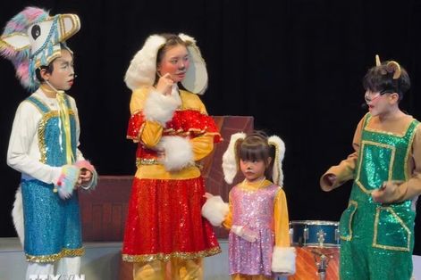 Sân khấu TPHCM rộn ràng 'đại tiệc' mừng Tết Thống nhất