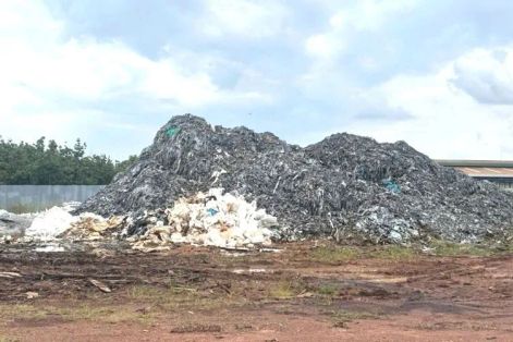 Đồng Nai: Khởi tố 2 đối tượng đổ hơn 567 tấn chất thải gây ô nhiễm môi trường