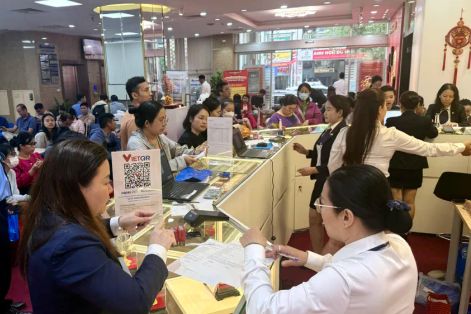 Sáng nay 22-4: Giá vàng giảm 900.000 đồng/lượng