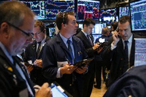 Dầu vượt ngưỡng 100 USD, chứng khoán Mỹ vẫn lập đỉnh mới