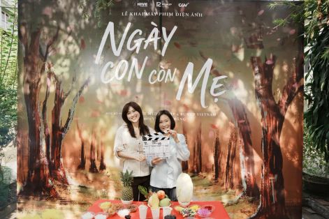 Hồng Đào và Phương Anh Đào tái hợp